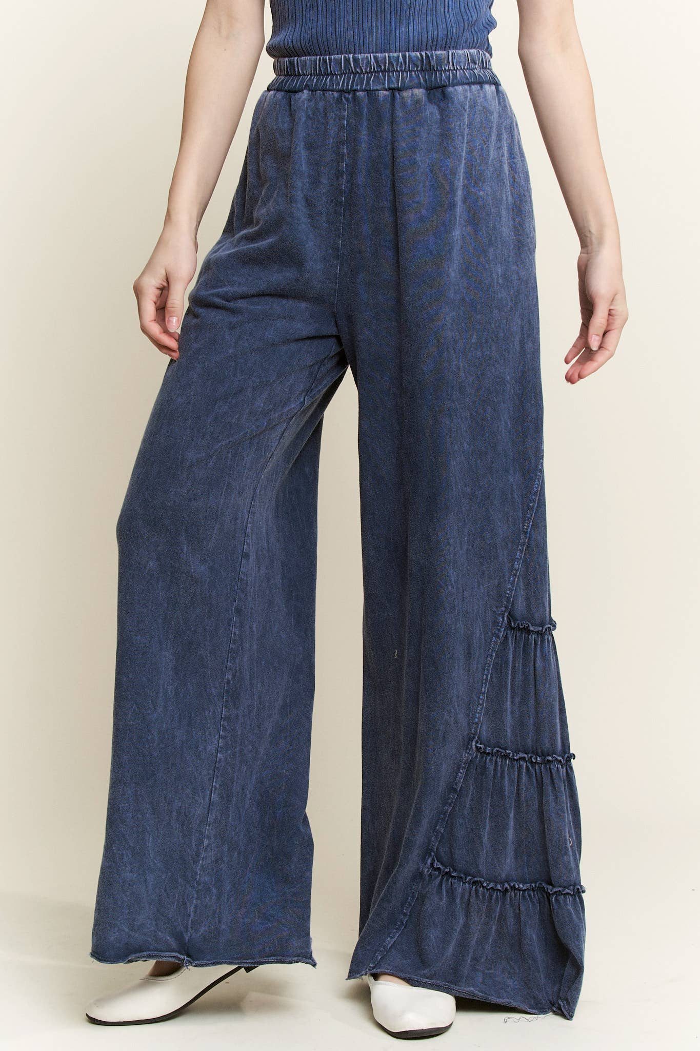 MineralWash SideRuffle Flare pants HP5881.: Silver Grey / S-M-L / 2-2-2