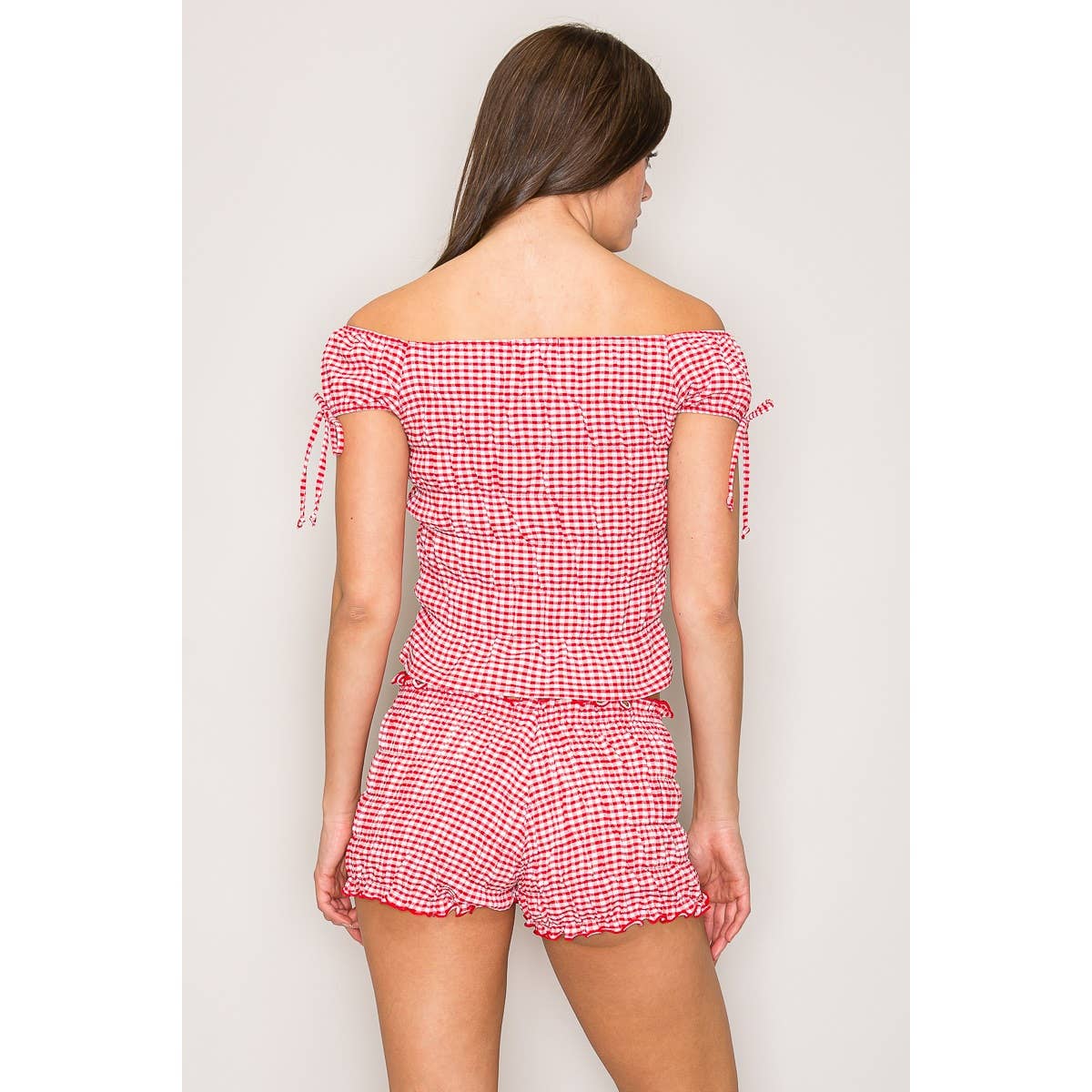 Set Off Shoulder Smocked Top With Smocked Shorts: Black / White / S-M-L(2-2-2)