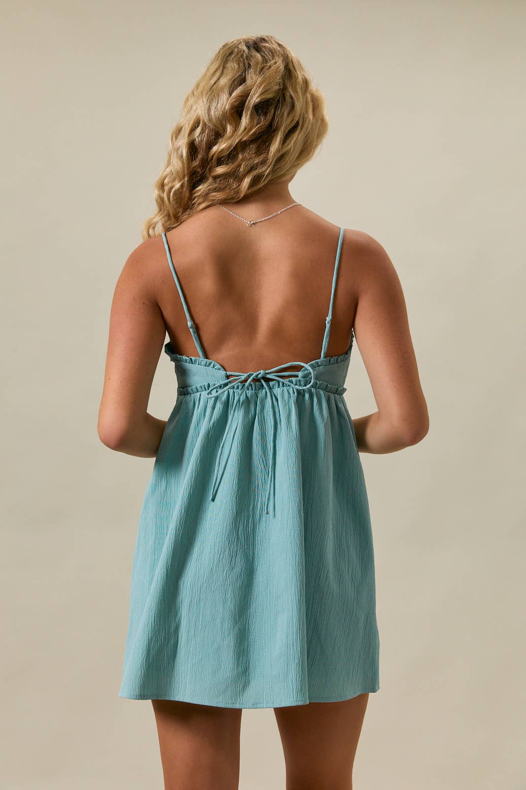 RUFFLE DETAIL SPAGHETTI STRAP SLEEVELESS A-LINE MINI DRESS: Red / L