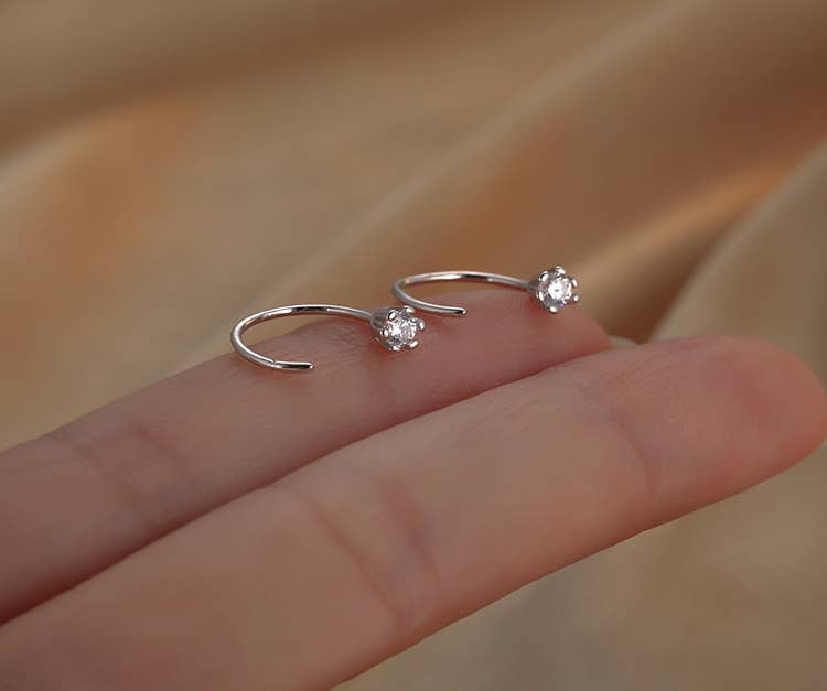 E141 dainty huggie hoop earring, huggie earring, ear wire: Yellow Gold