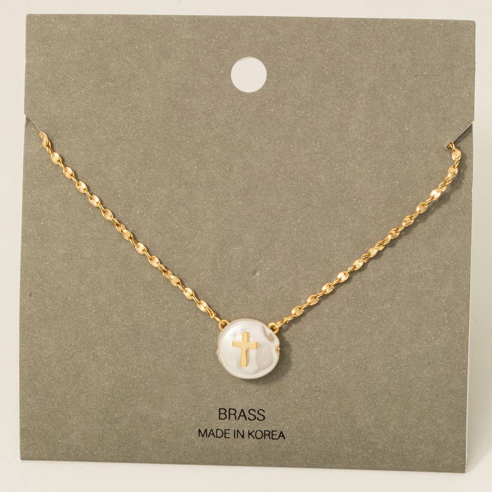 Cross On Pearl Pendant Chain Necklace: GDCRM
