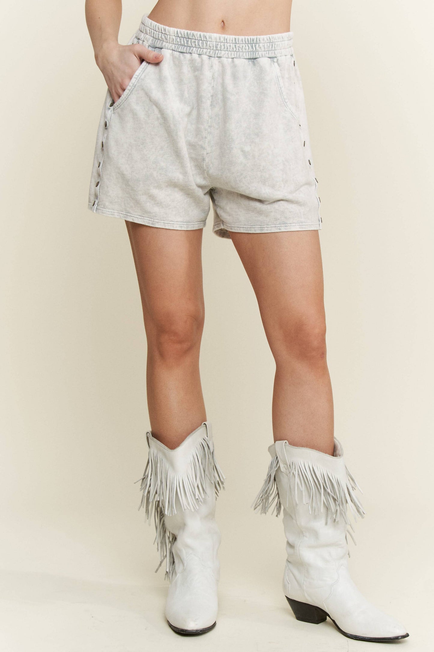Mineral Washed Studded Shorts HP6548: HotPink / S-M-L / 2-2-2