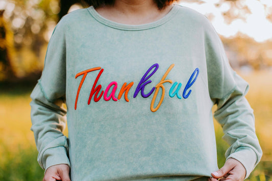 MK436 Thankful Raised Embroidery Sweatshirt : Olive / M