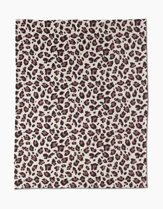 Cheetah Butter Blanker: Medium - 50" x 60"