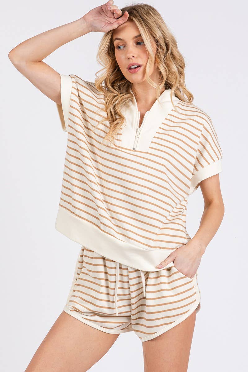 HALF ZIP UP STRIPED TOP AND SHORTS SETS : BLUE/PINK / L