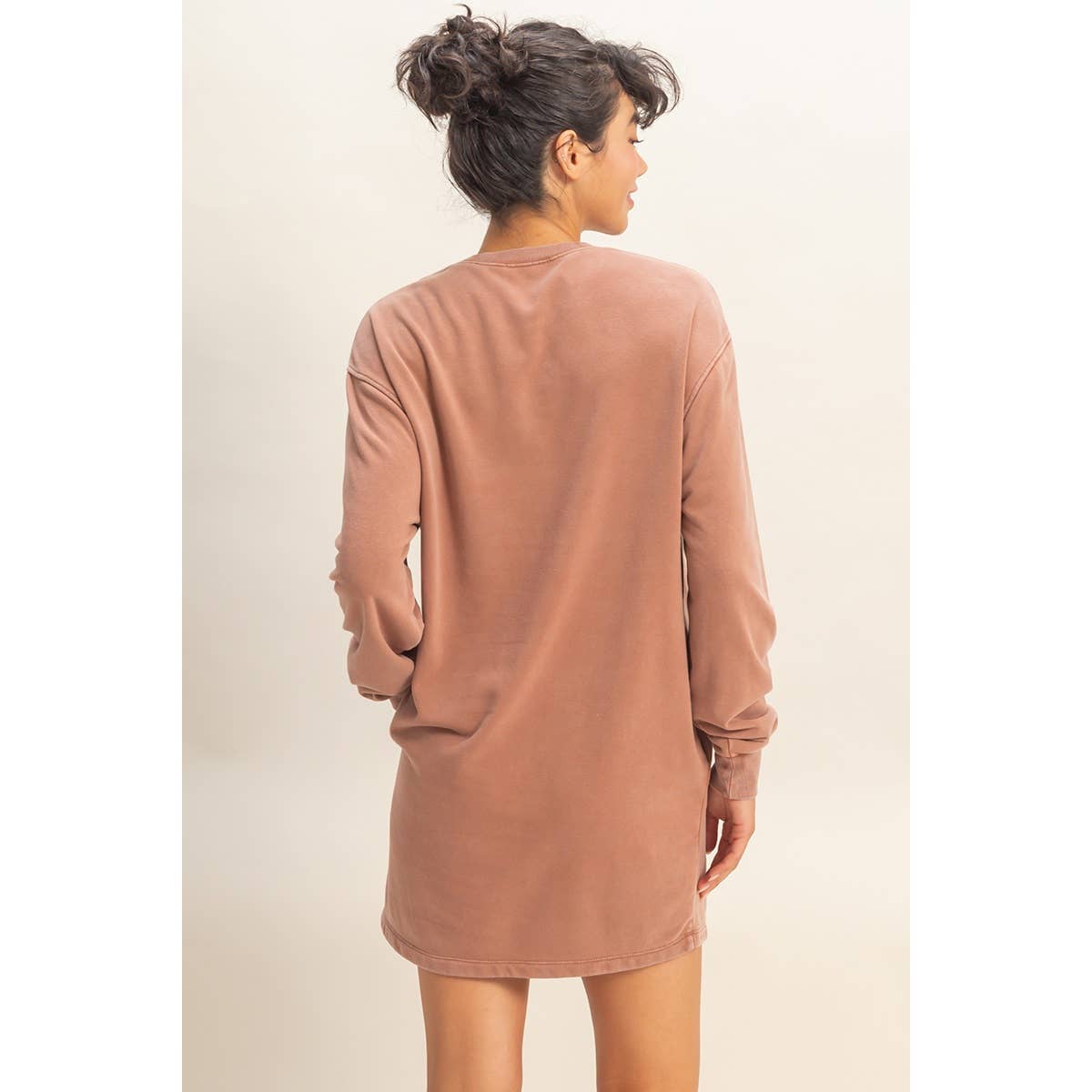 Mineral Washed Oversized Mini Sweatshirt Dress: CHESTNUT / S-M-L(2-2-2)