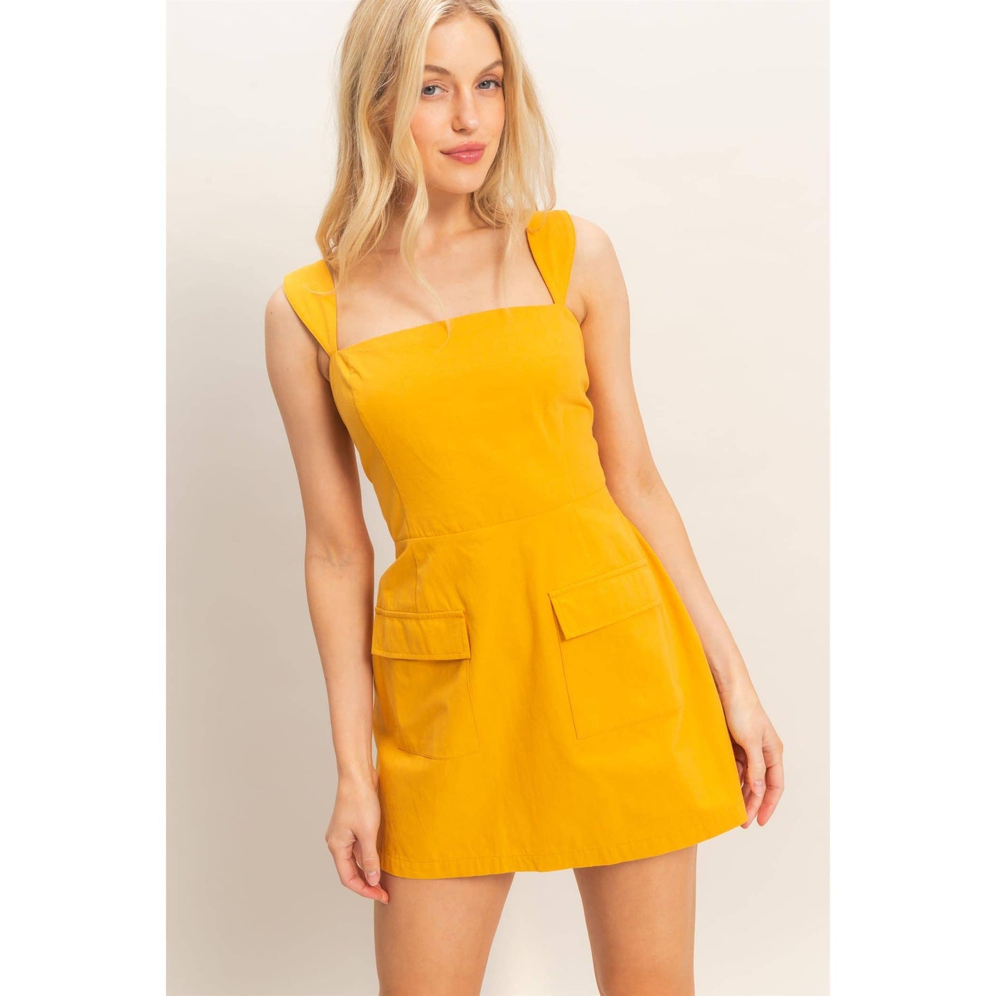 Square Neck Mini Dress: WHITE / S-M-L(2-2-2)