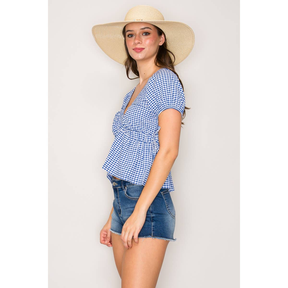 Gingham V-Neck Top with Side Tie and Puff Sleeve: Black / White / S-M-L(2-2-2)