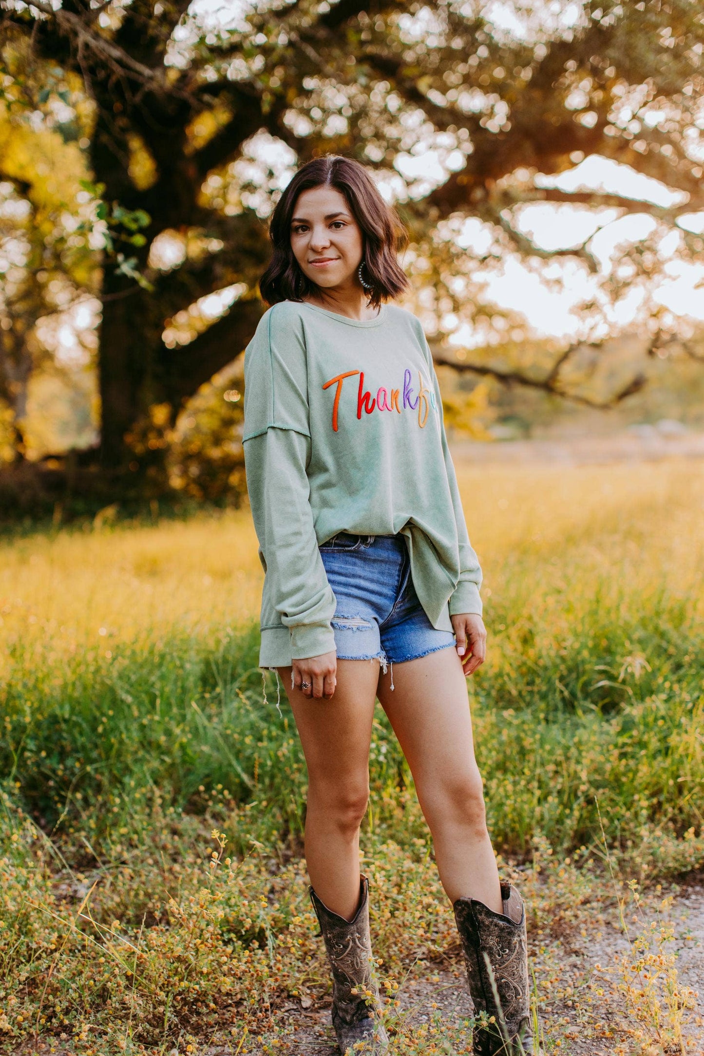 MK436 Thankful Raised Embroidery Sweatshirt : Olive / L