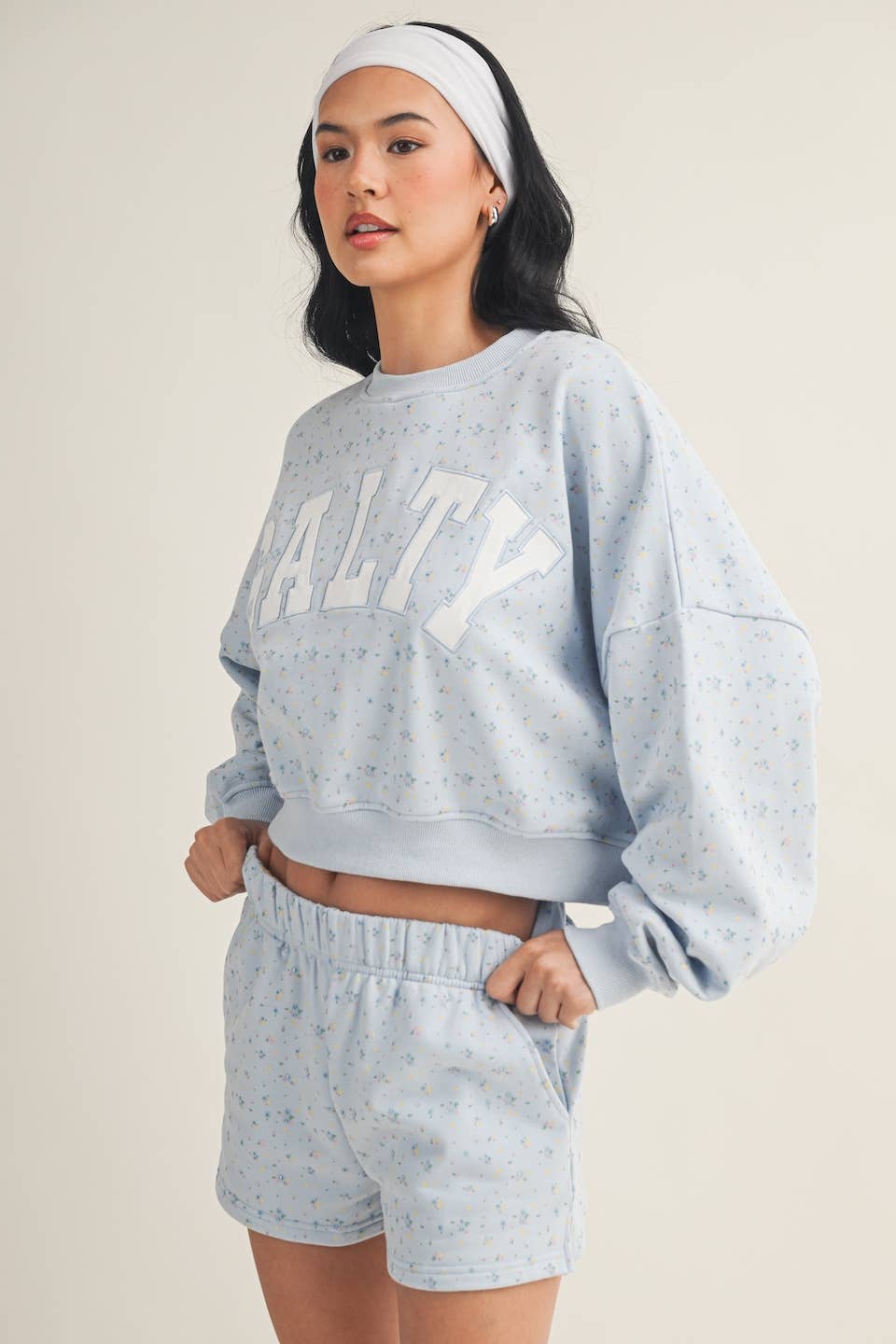 Salty Ditsy Print Crewneck Crop Sweatshirt: Pink Ditsy / M