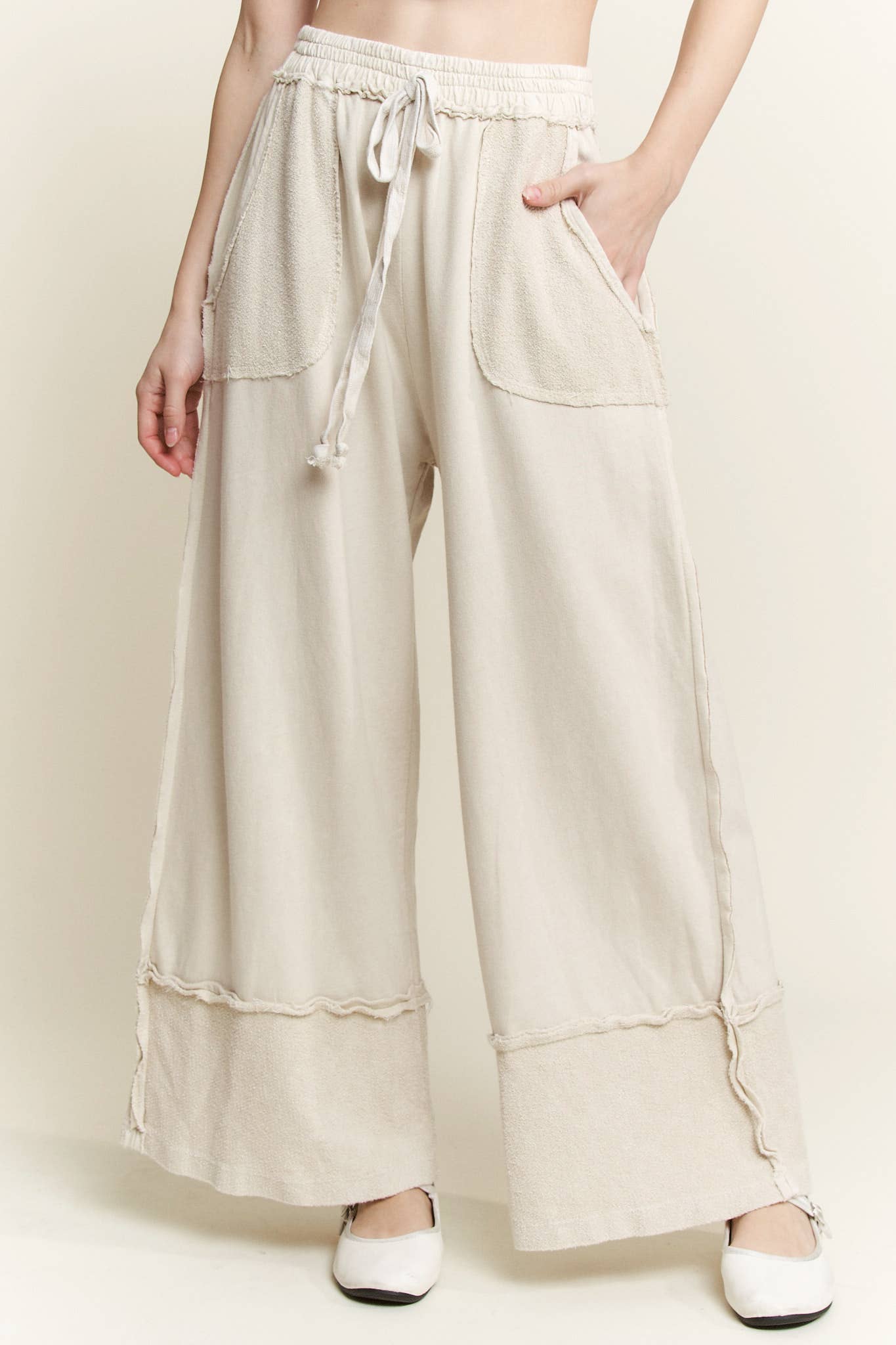 MineralWash Wide Pants with raw hem frayed details HP5536..: Latte / S-M-L / 2-2-2