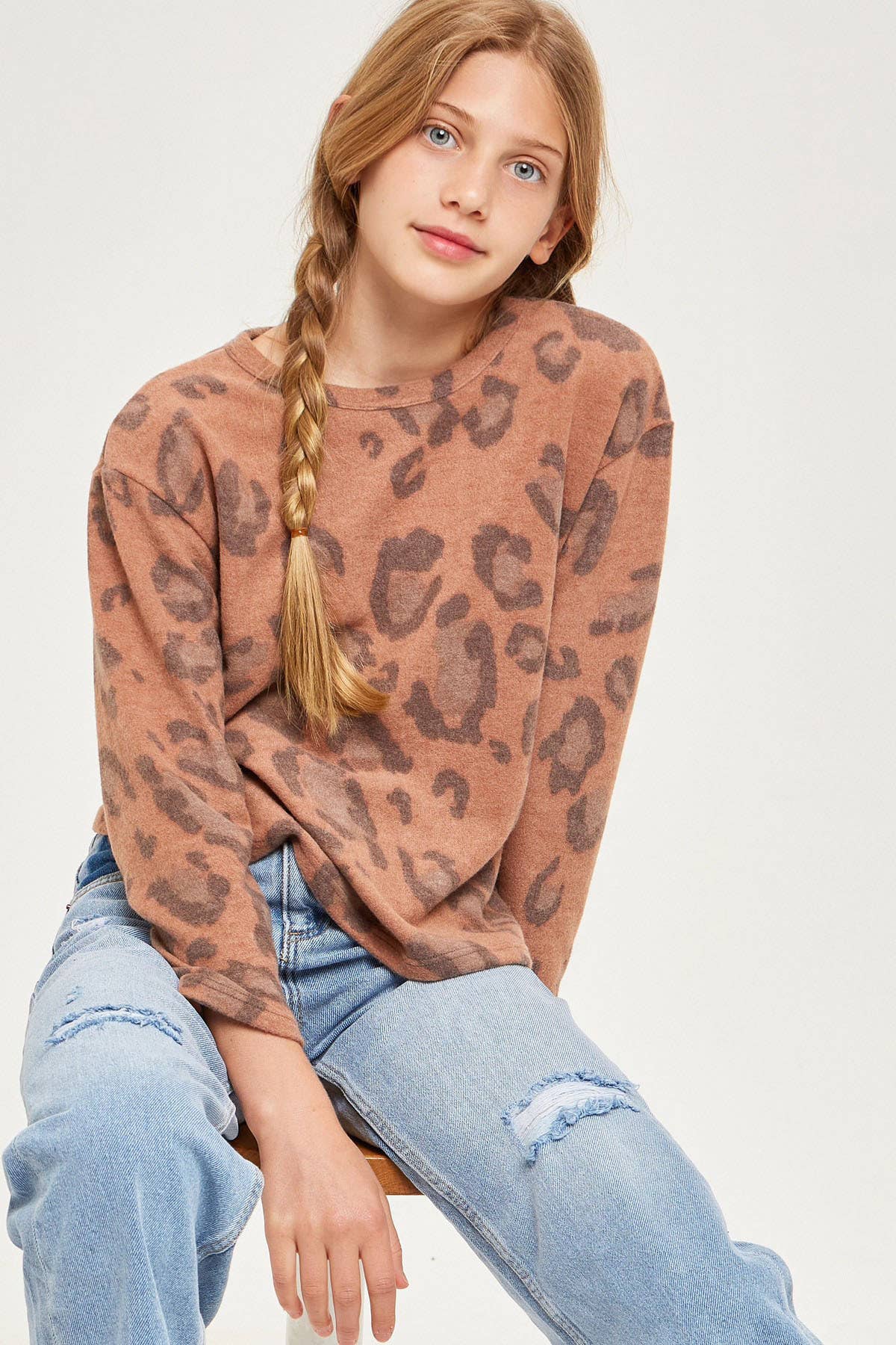 Leopard Twist Open Back Knit Sweater: Blush / XL