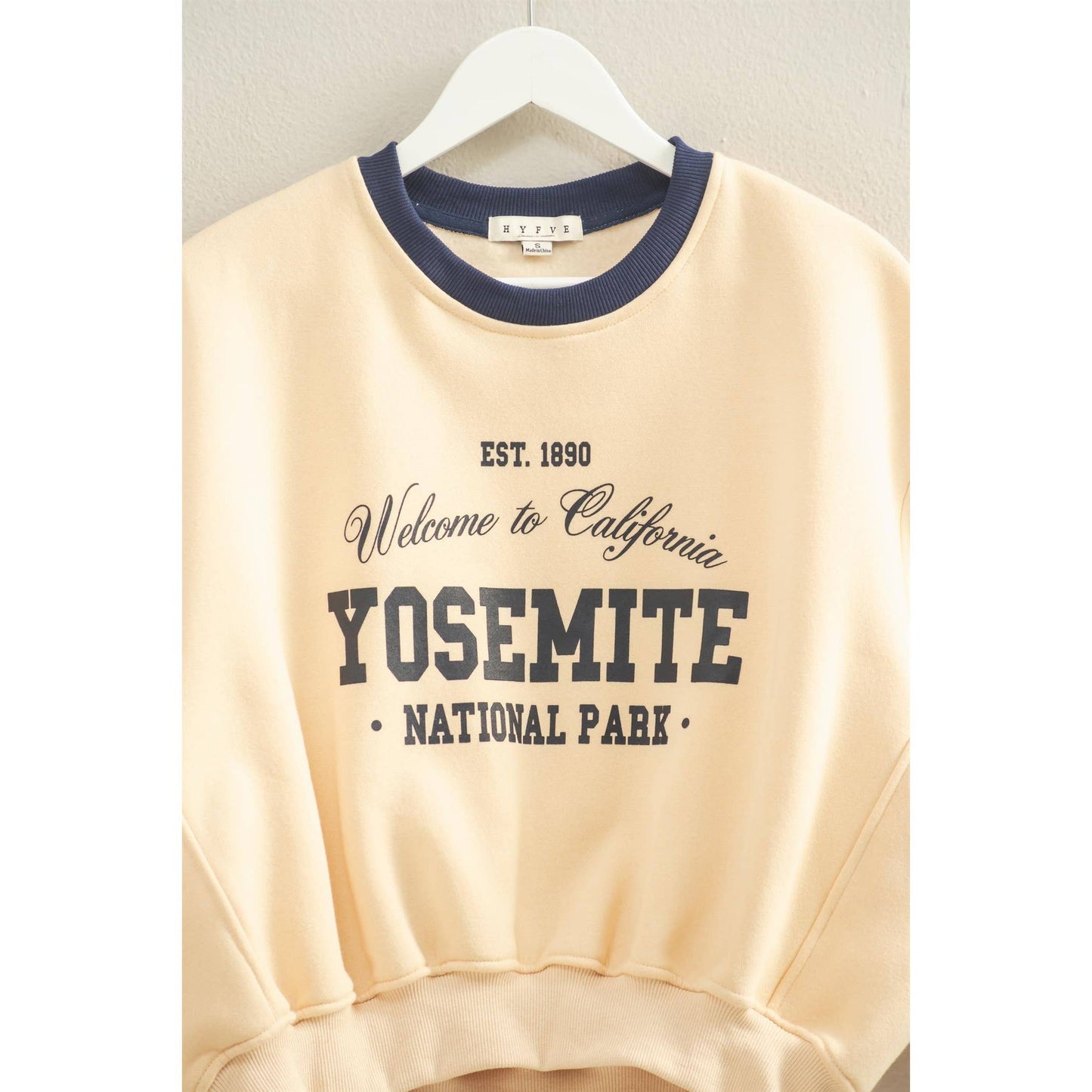 Vintage-Inspired Yosemite Crewneck Top: CHARCOAL / S-M-L(2-2-2)