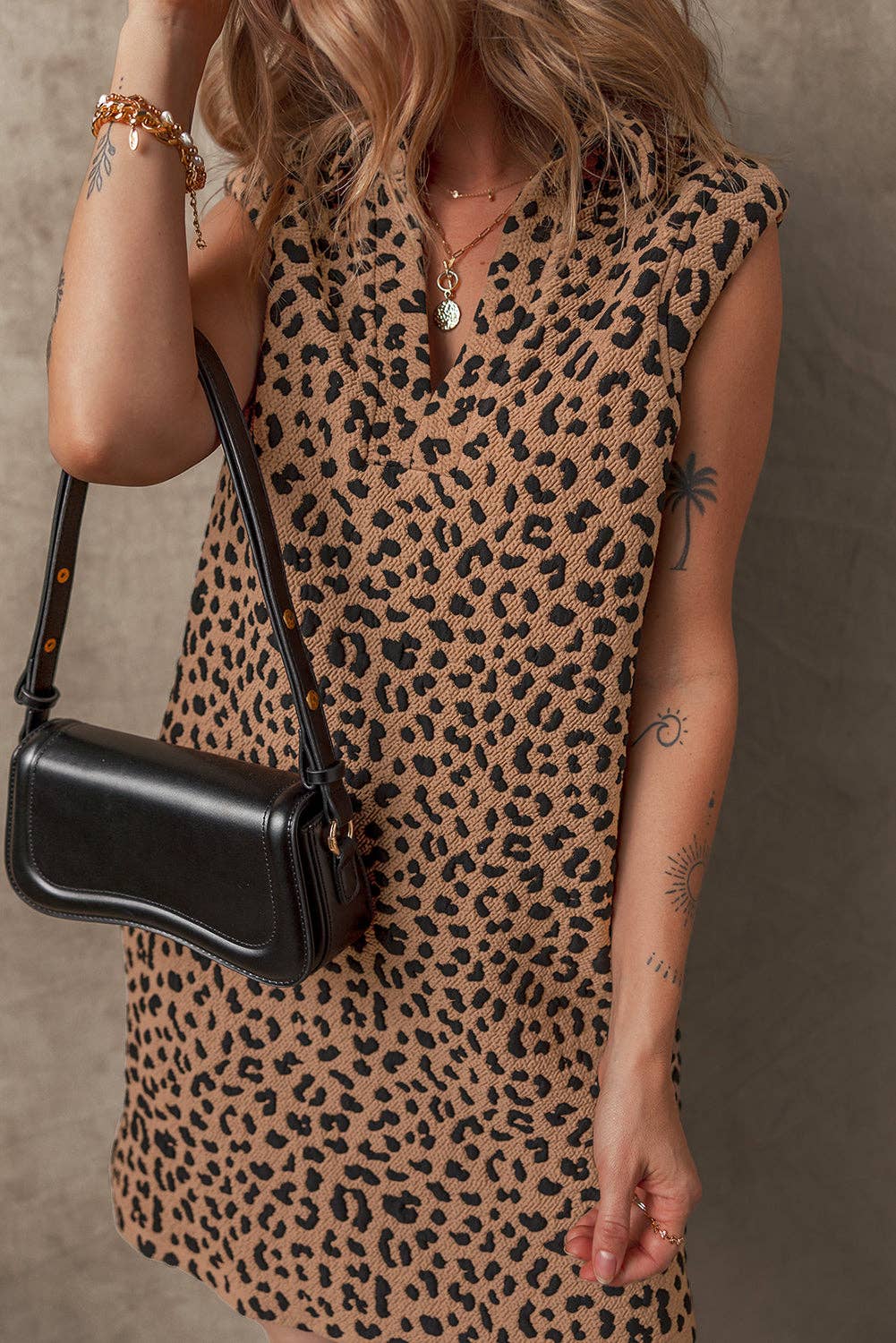 Khaki Leopard Print V Neck Sleeveless Collared Mini Dress: Khaki / 95%Polyester+5%Elastane / M