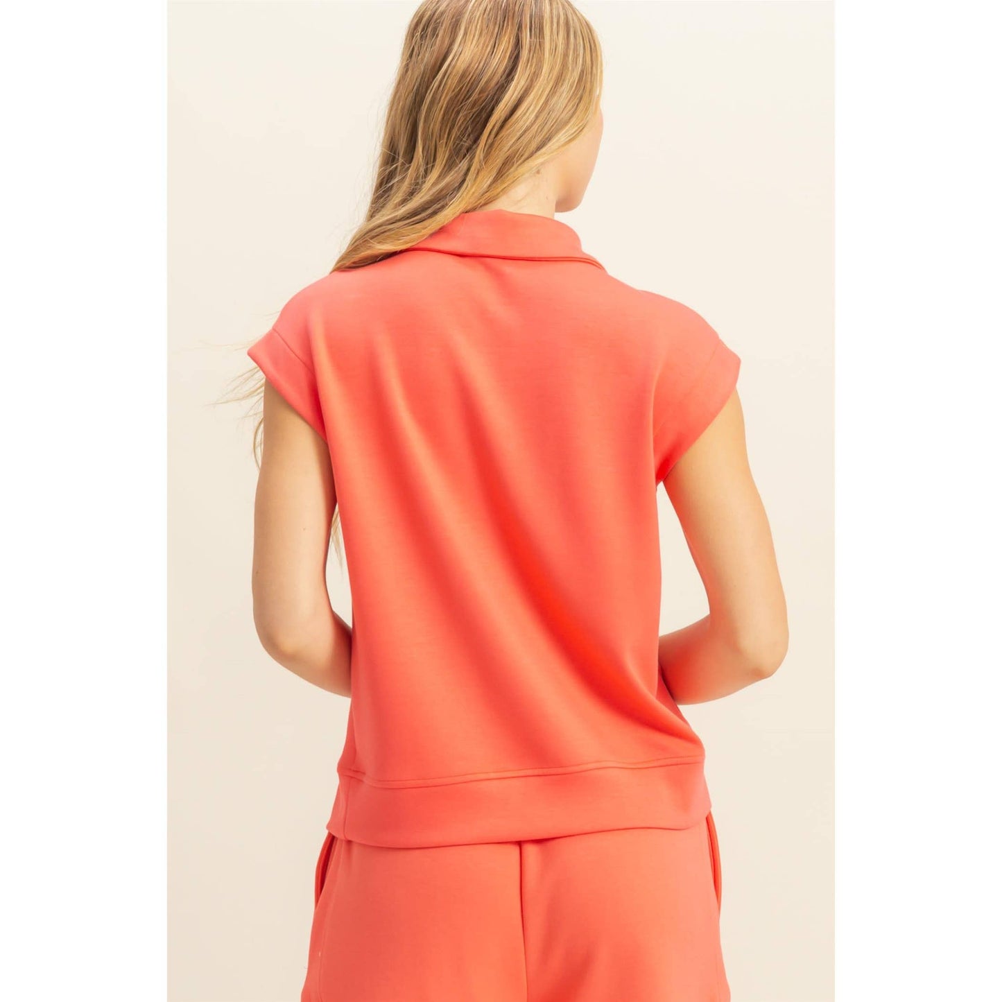 DZ25C571-Mock Neck Half Zip Up Sleeveless Top: BLACK / S-M-L(2-2-2)
