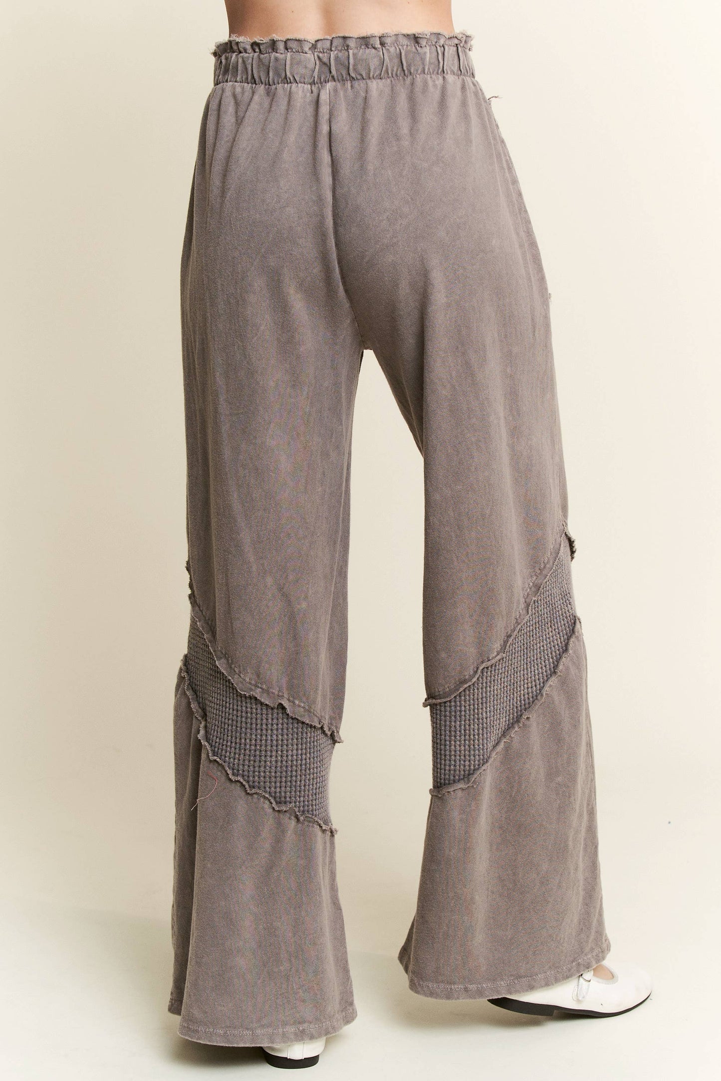 MineralWash Waffle pocket Wide Leg Pants HP5961: Charcoal / S-M-L / 2-2-2