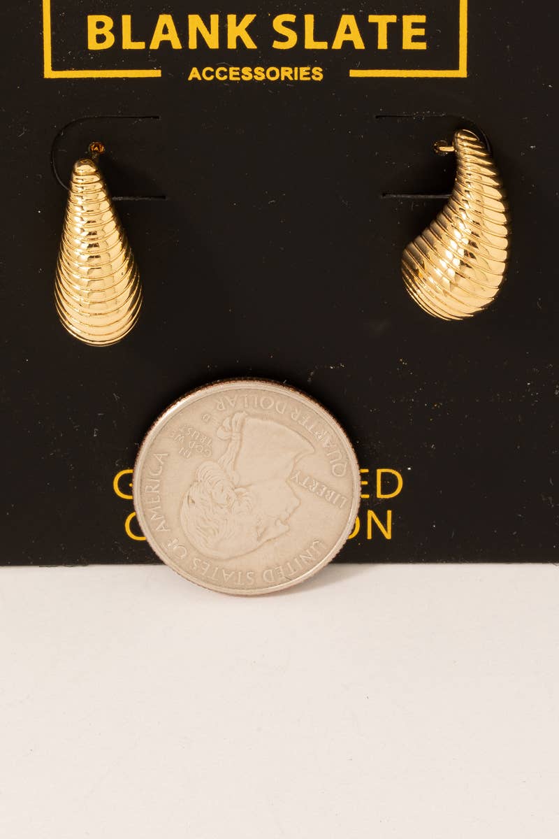 Gold Dipped Ribbed Teardrop Earrings: G