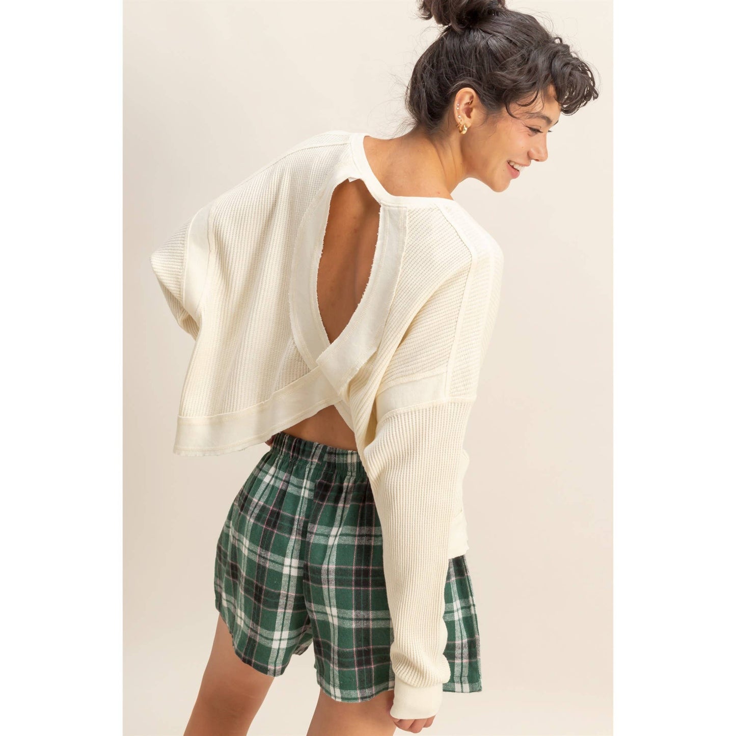 Chic Open Back Textured Knit Long Sleeve Top: CREAM / S-M-L(2-2-2)