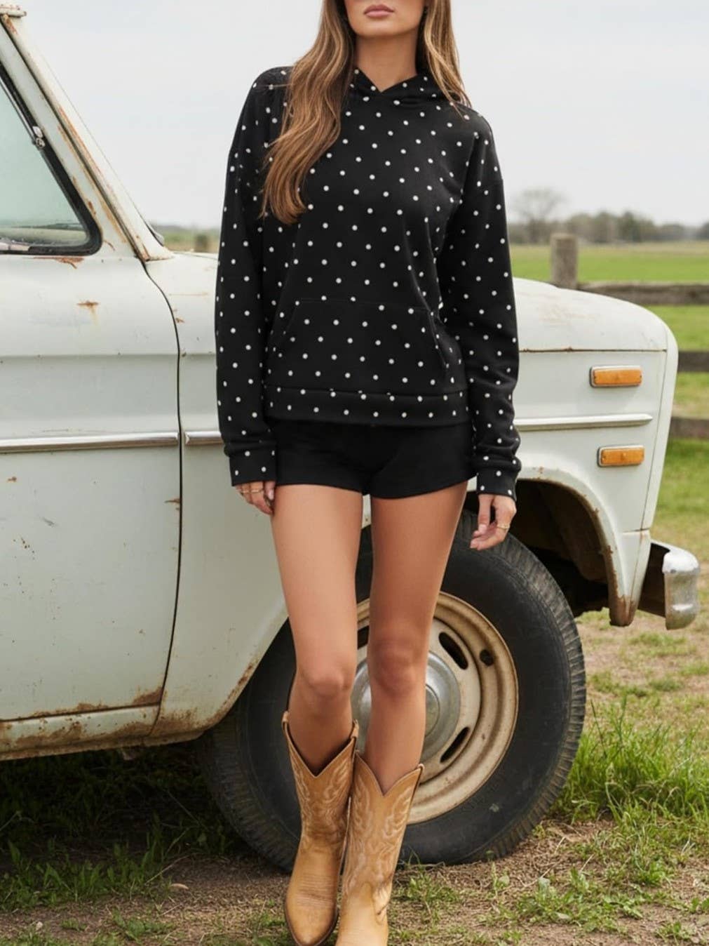 Oversized Polka dot print hoodie: Black / L