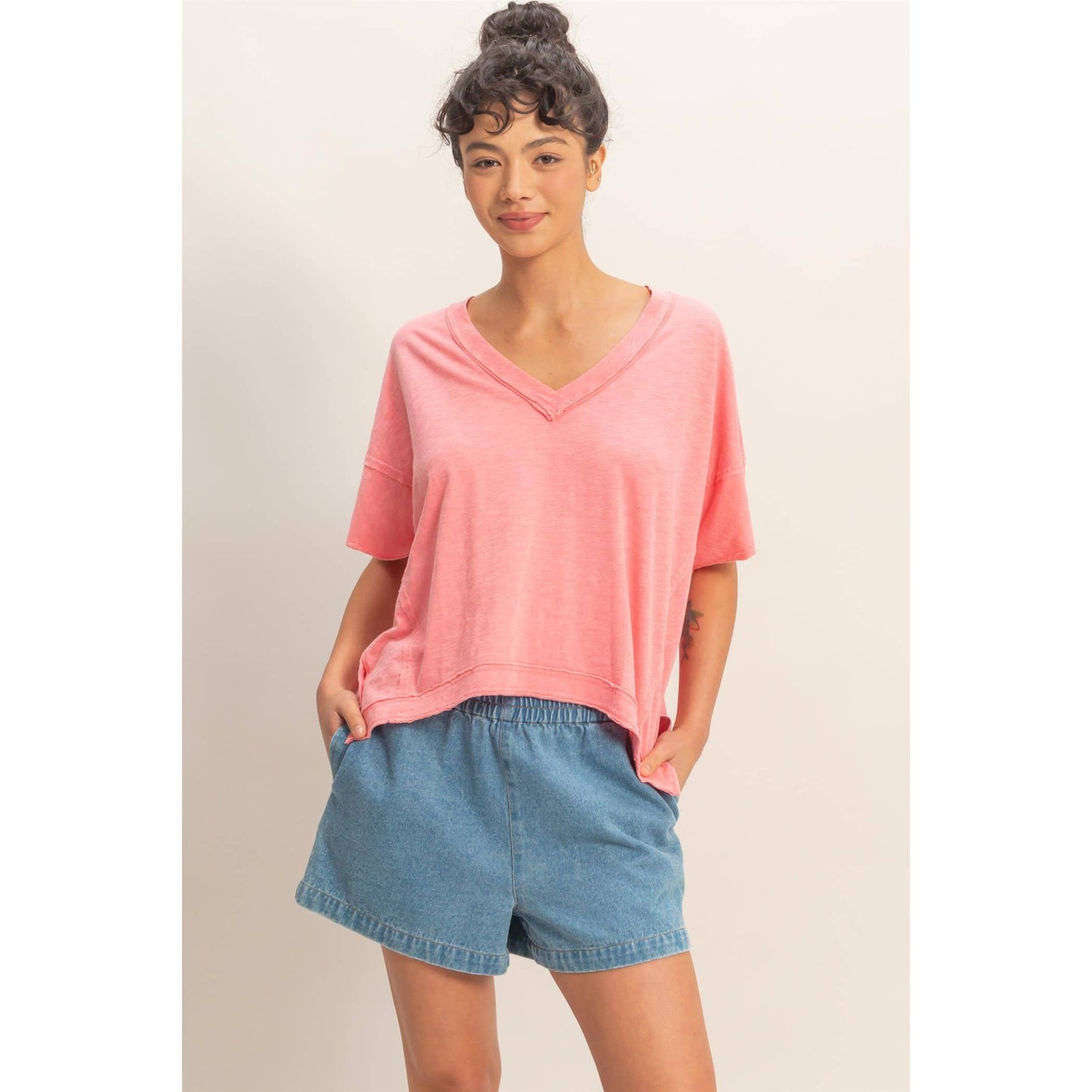 Oversized V-Neck Short Sleeve Top: TAFFY PINK / S-M-L(2-2-2)