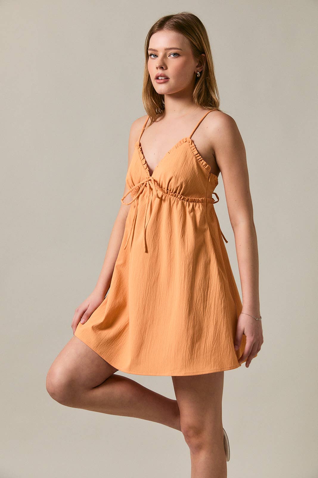 RUFFLE DETAIL SPAGHETTI STRAP SLEEVELESS A-LINE MINI DRESS: Red / S