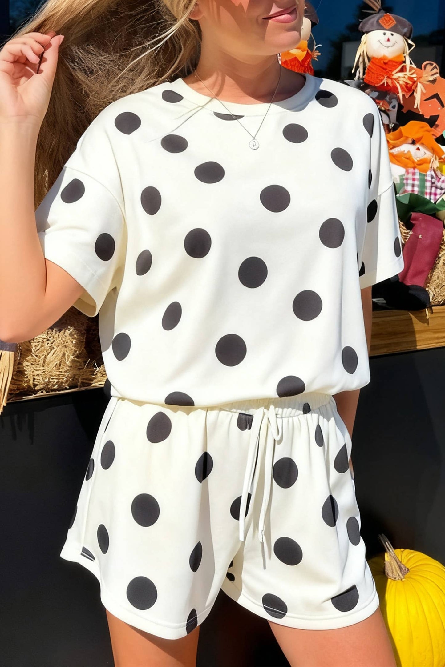 Polka Dot Print Loose Tee Drawstring Elastic Waist Short Set: Black / M
