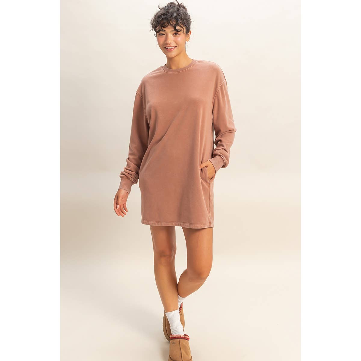 Mineral Washed Oversized Mini Sweatshirt Dress: CHESTNUT / S-M-L(2-2-2)