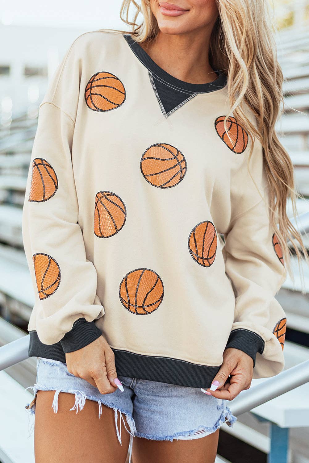 White Sequin Basketball Graphic Colorblock Edge Sweatshirt: White / 50%Polyester+50%Cotton / M