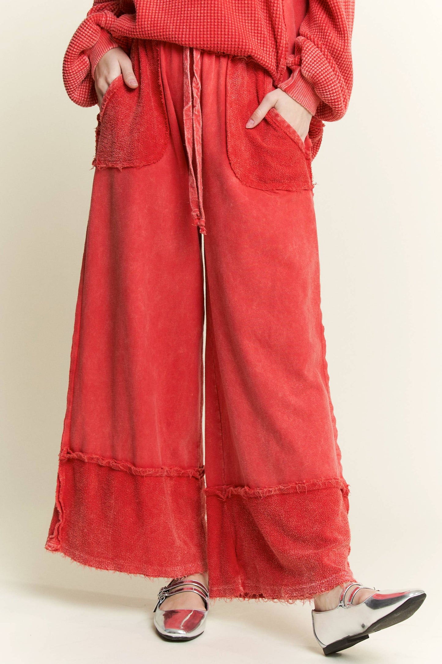 MineralWash Wide Pants with raw hem frayed details HP5536..: Latte / S-M-L / 2-2-2