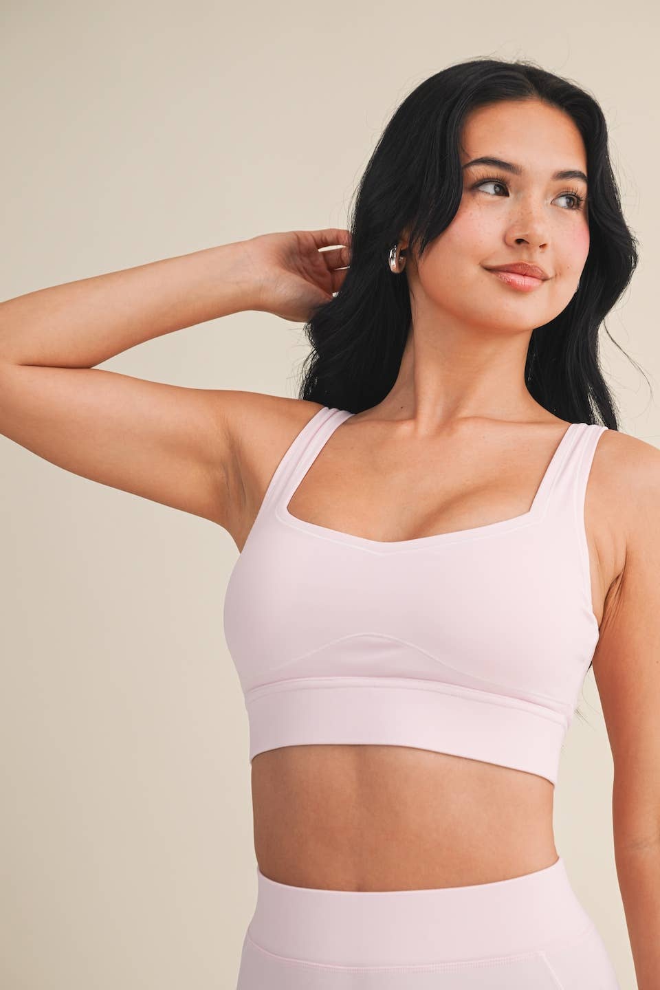 Contrast Thread Sports Bra: Black / L