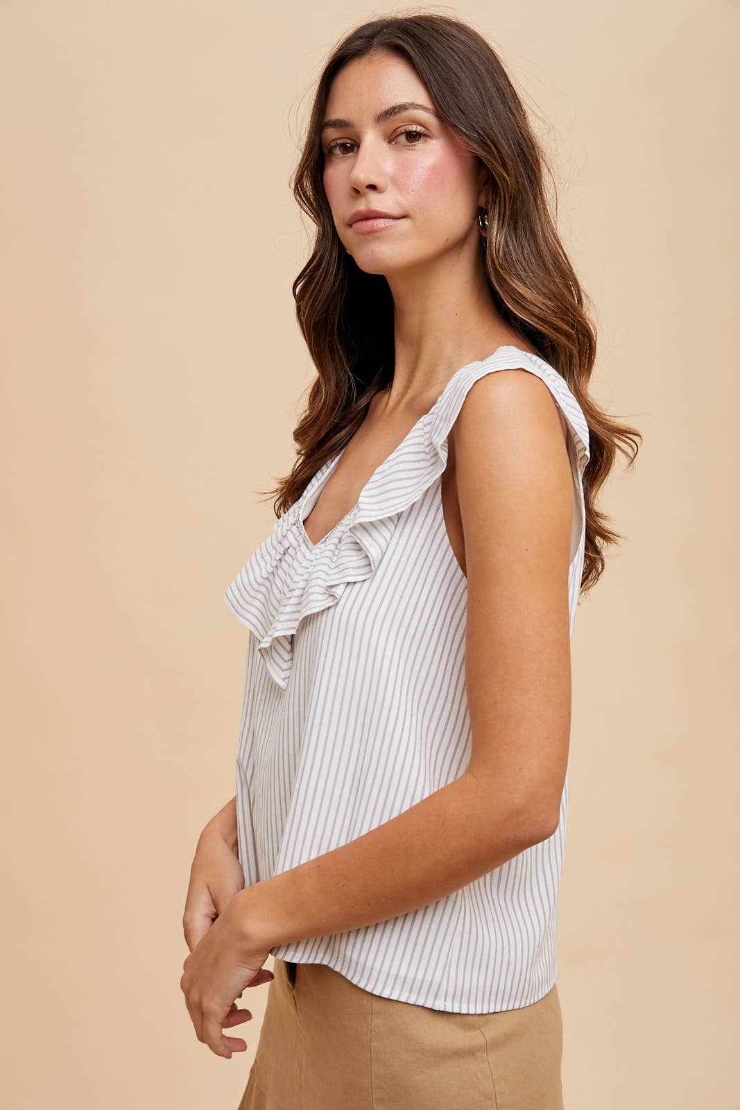 Pin Stripe Ruffled V-neck Sleeveless Blouse: NAVY / 2-2-2-2(S-M-L-XL)