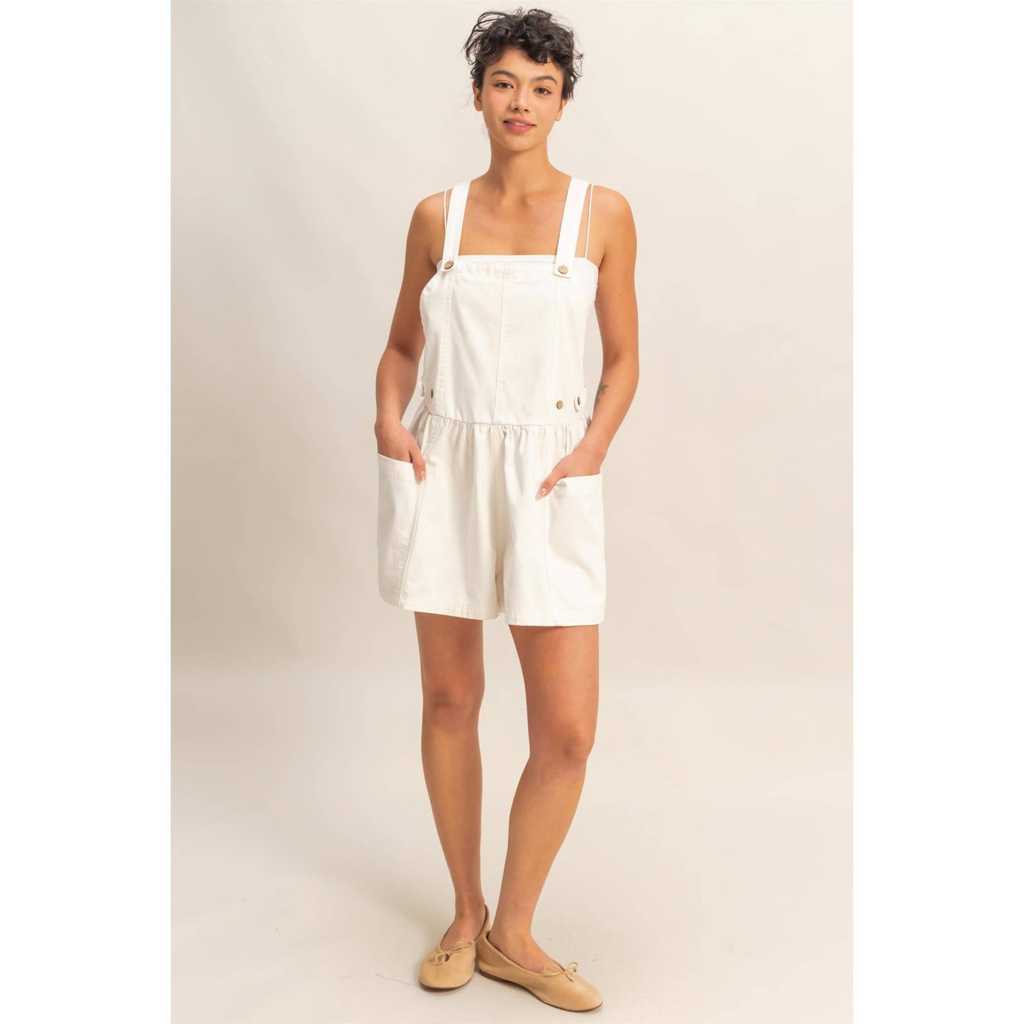 DZ25C871-Sleeveless Pocketed Overall Denim Romper: LIGHT DENIM / S-M-L(2-2-2)