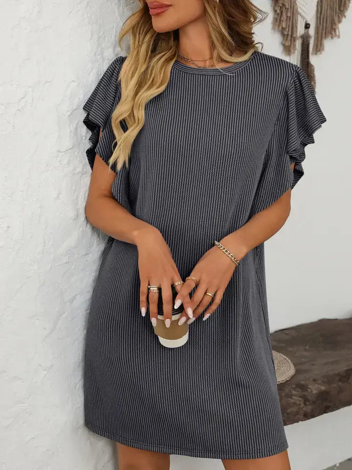 Twisted Stripe Colorblock Dress with Pocket Detail: Green / 65%Polyester+30%Viscose+5%Elastane / M