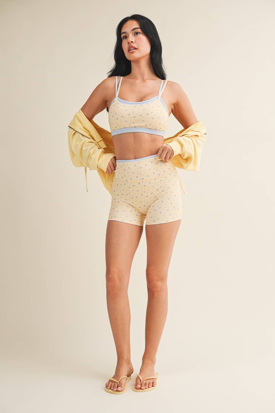 Ditsy Print Double Layered Sports Bra: Lemon Ditsy / L