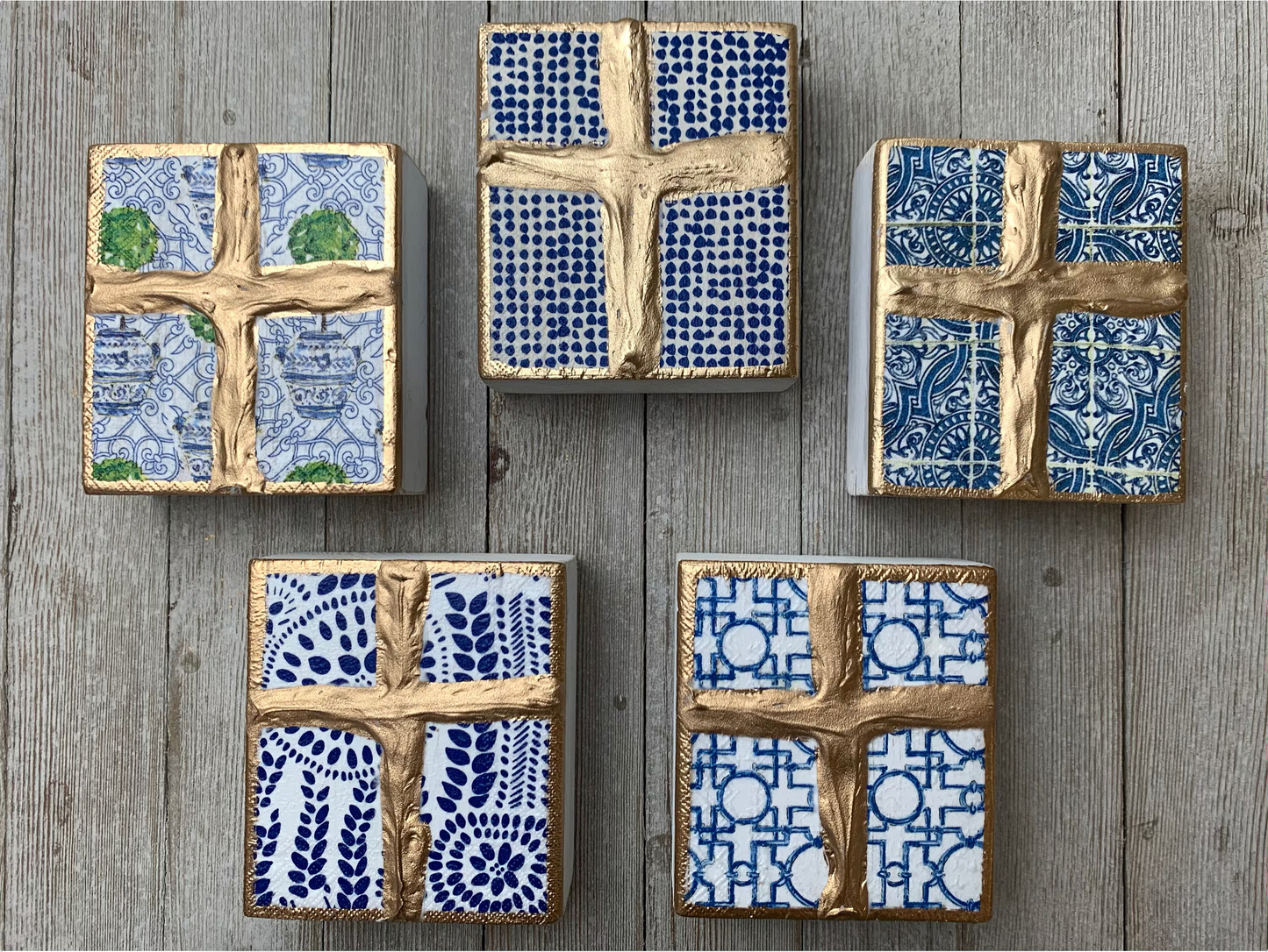 4x4 Decoupage Cross Art: Circle Dots