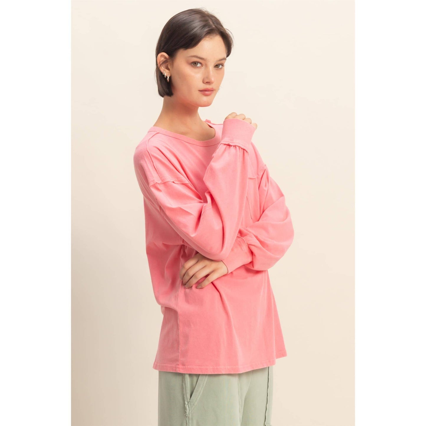 Oversized Washed Long Sleeve Pocket Tee: BLACK / S-M-L(2-2-2)