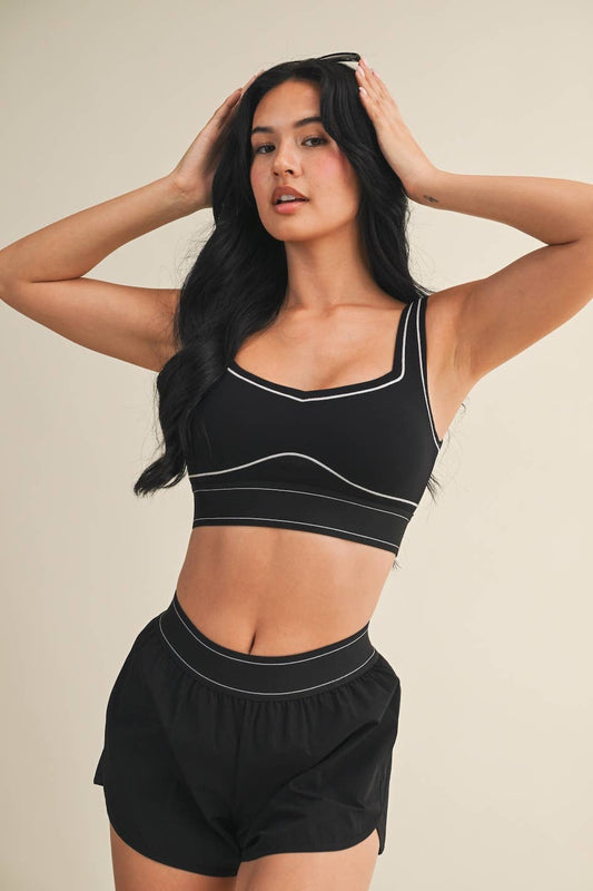 Contrast Thread Sports Bra: Black / M