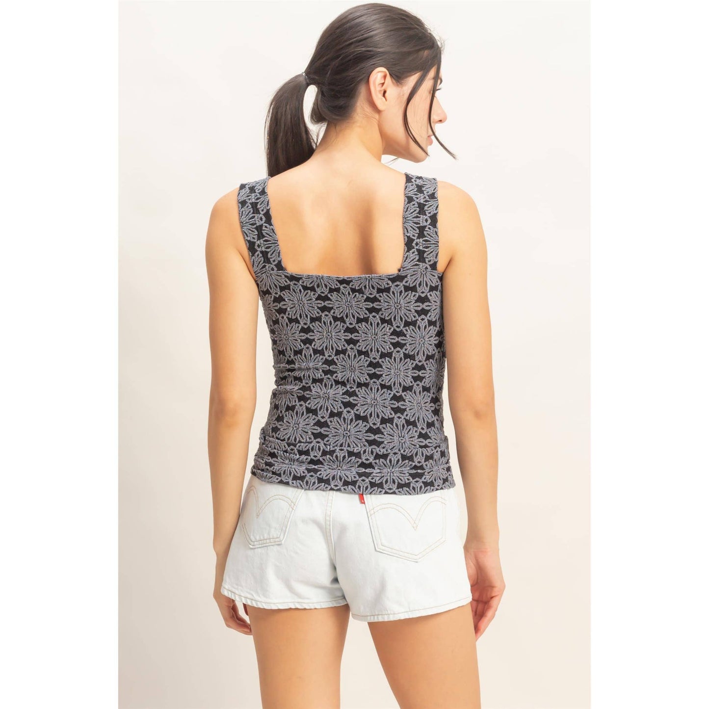 Floral Jacquard Square Neck Top: WHITE / S-M-L(2-2-2)