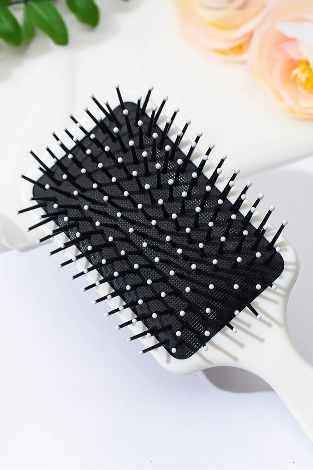 Floral Bow Print Long Handle Air Cushion Comb: As shown / Missy / Standard