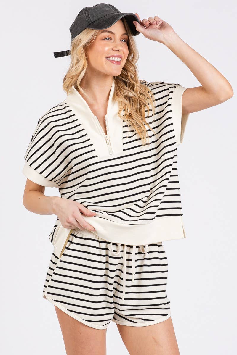 HALF ZIP UP STRIPED TOP AND SHORTS SETS : BLUE/PINK / S