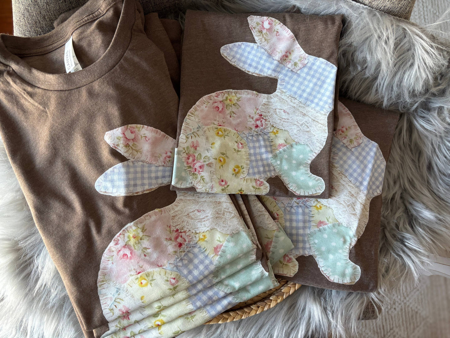 Patchwork Bunny Sweatshirts & T-Shirts : COMFORT COLORS T shirt / Adult Small