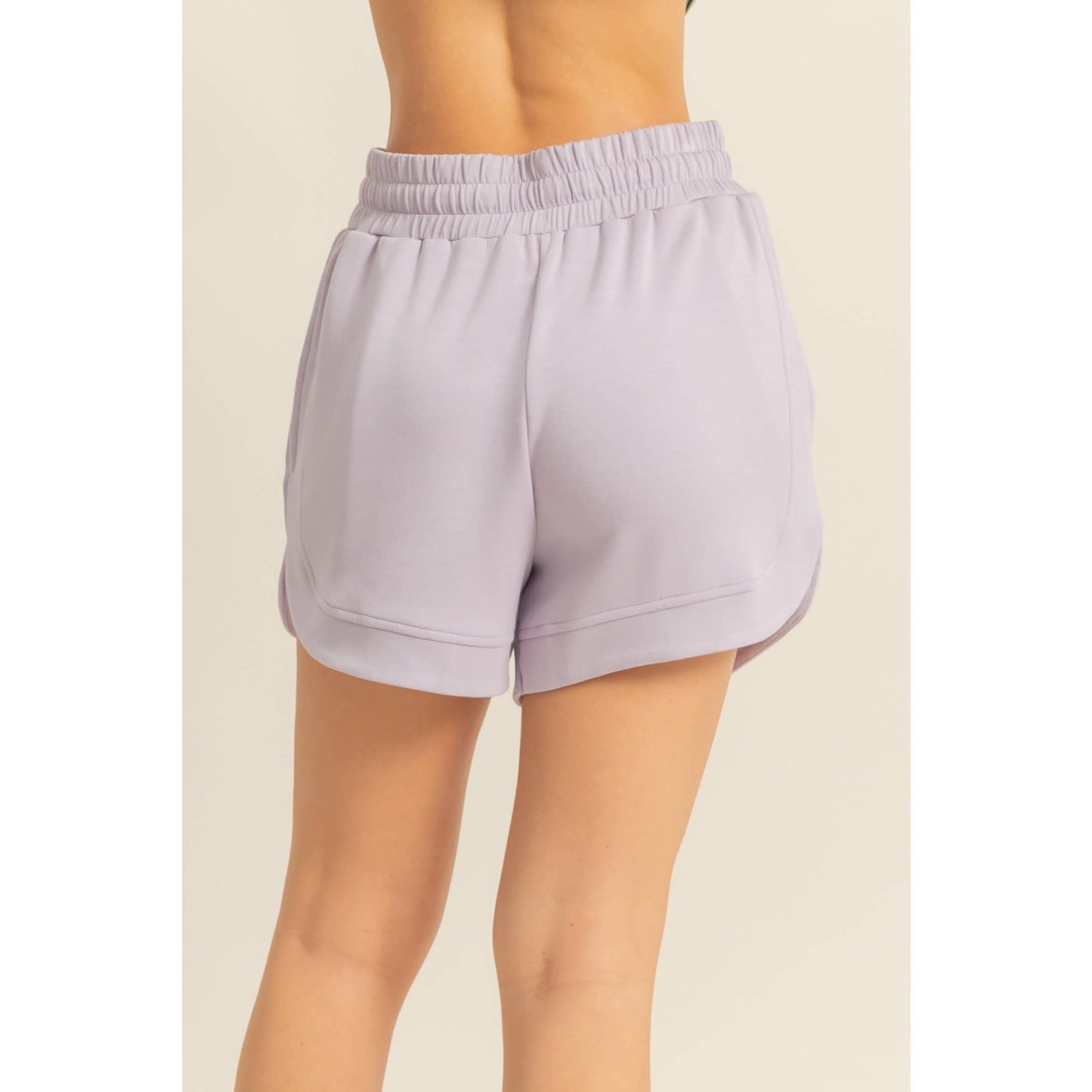 DZ25C563-Elasticized Waist Loose Sweat Shorts: BLACK / S-M-L(2-2-2)