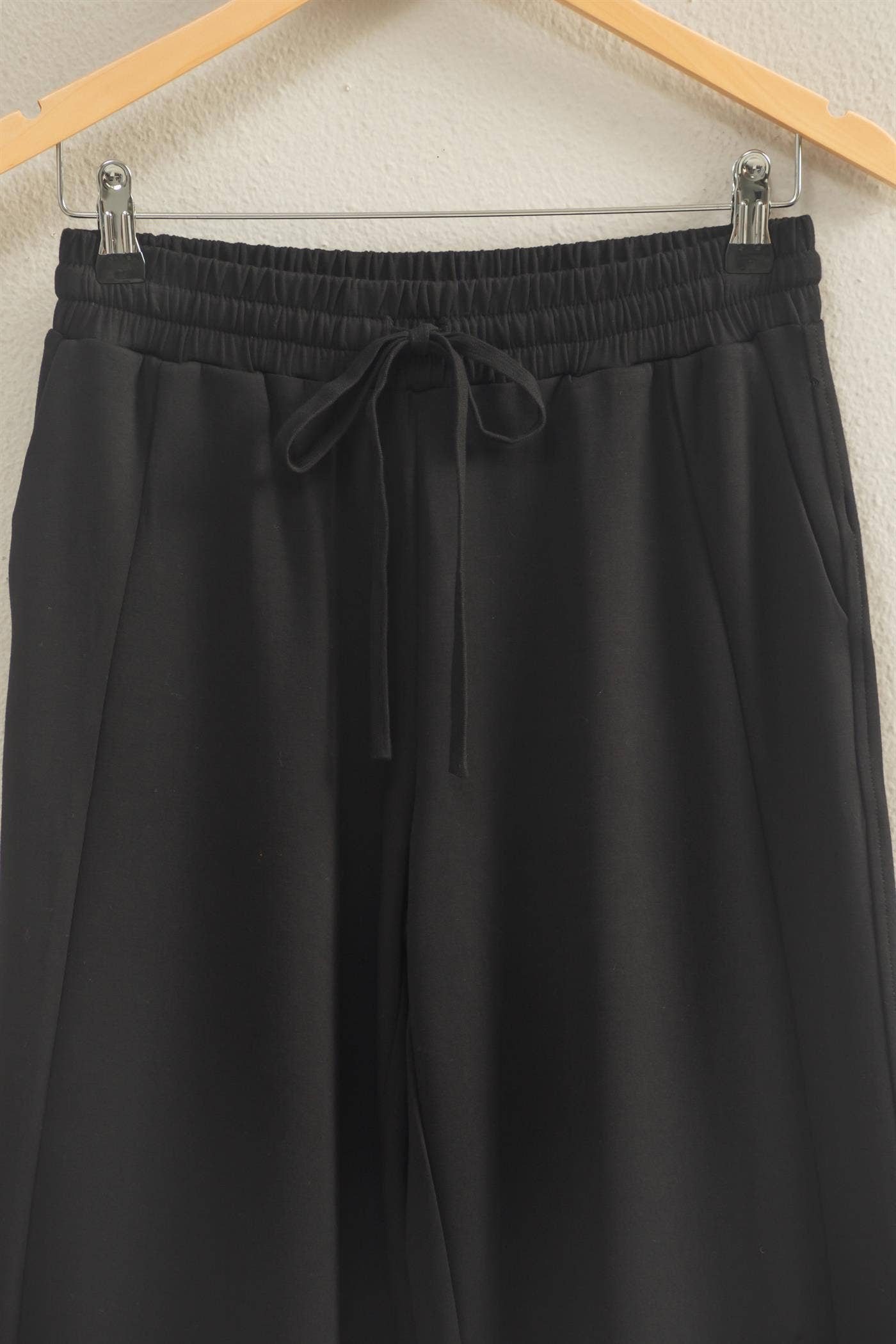 Scuba High-Waist Wide-Leg Drawstring Sweatpants: BLACK / S-M-L(2-2-2)