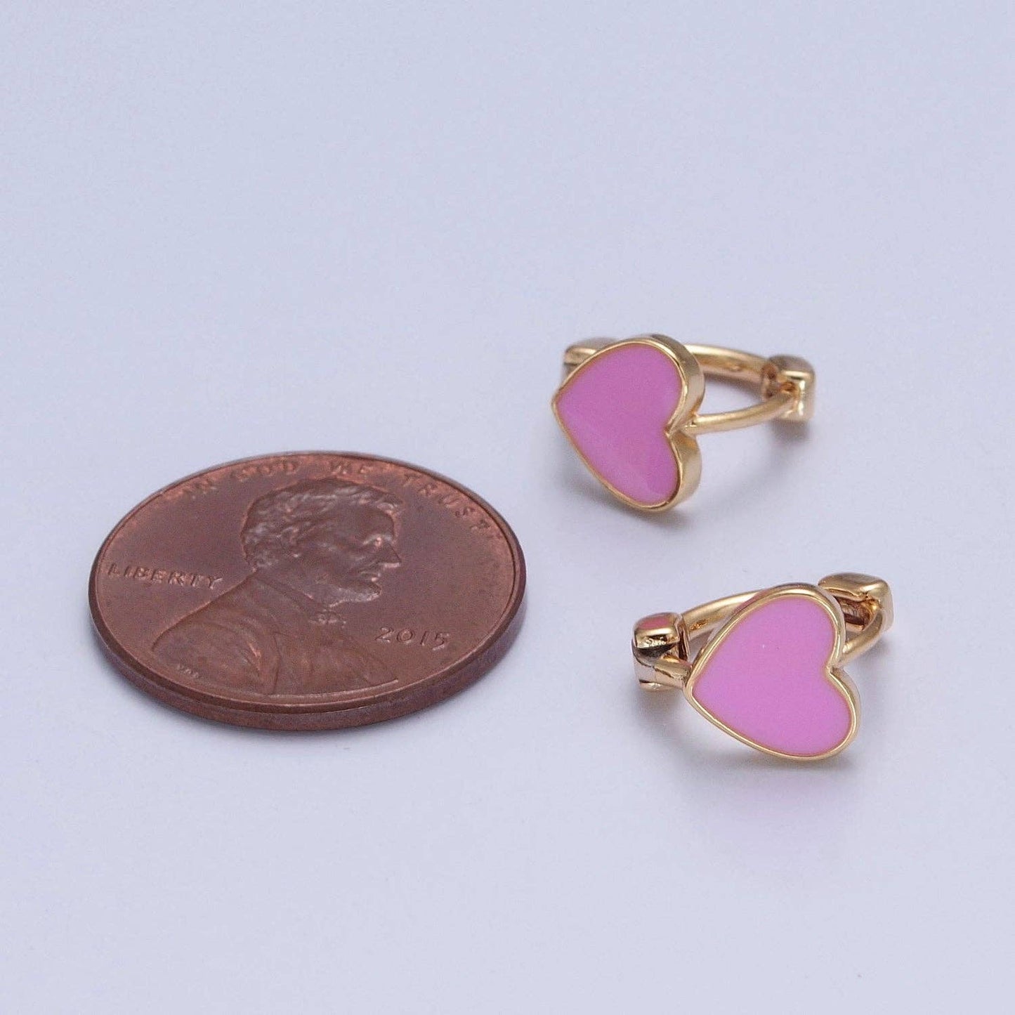 18K Gold Filled Enamel Heart Huggie Earring Pink Red White H: White