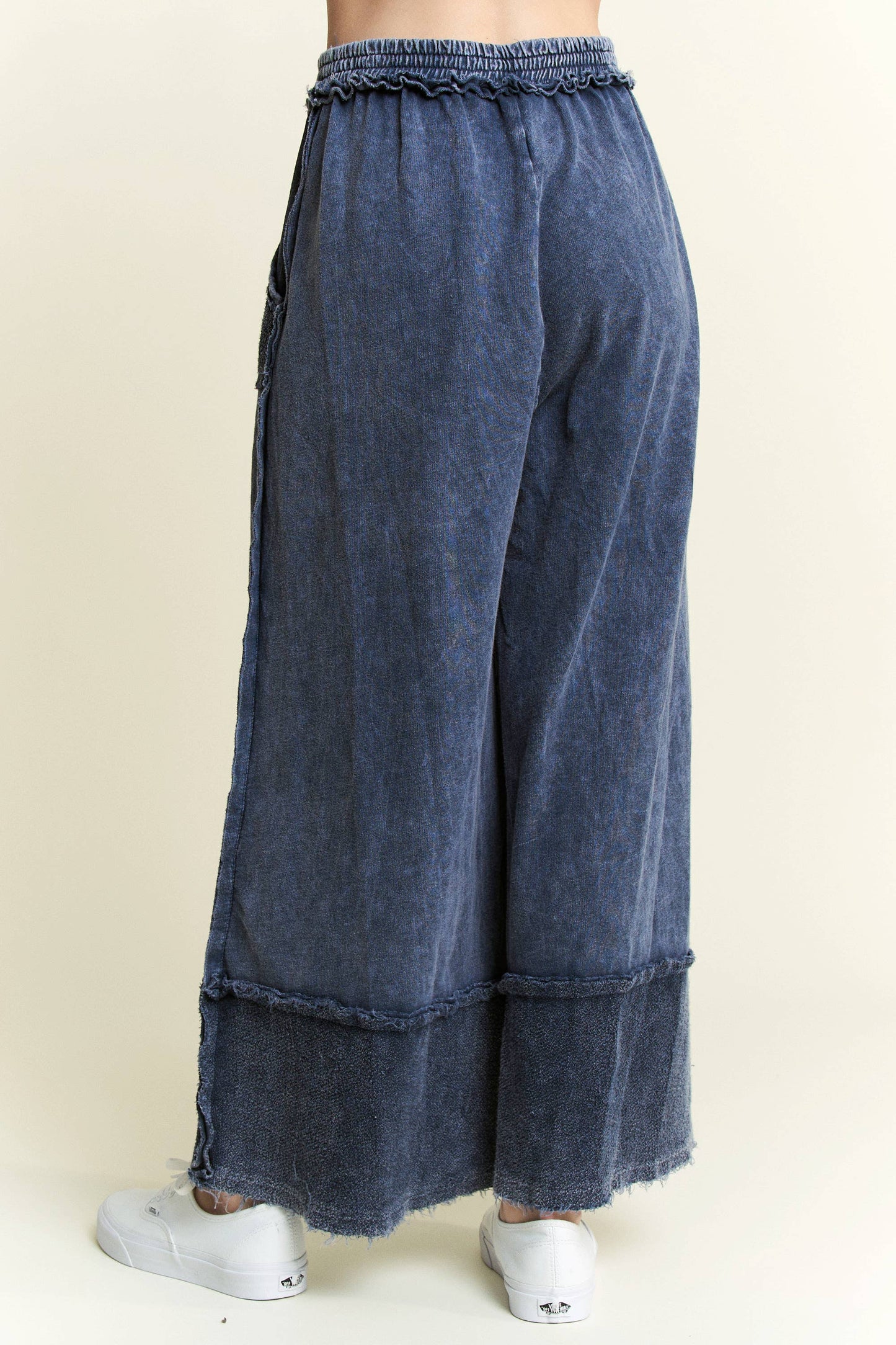 MineralWash Wide Pants with raw hem frayed details HP5536..: Latte / S-M-L / 2-2-2