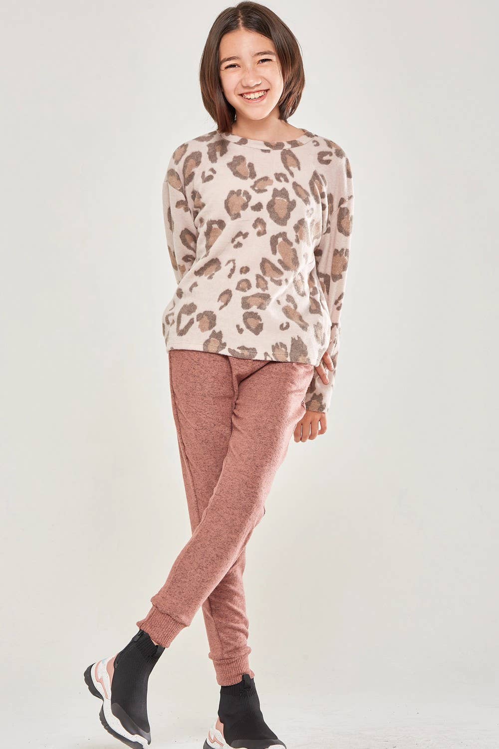 Leopard Twist Open Back Knit Sweater: Blush / L