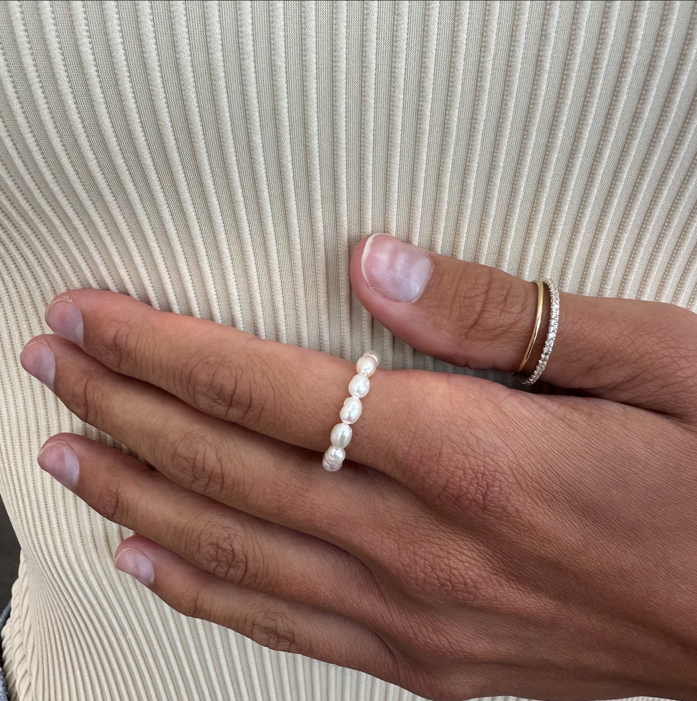 Percy Pearl Elastic Ring