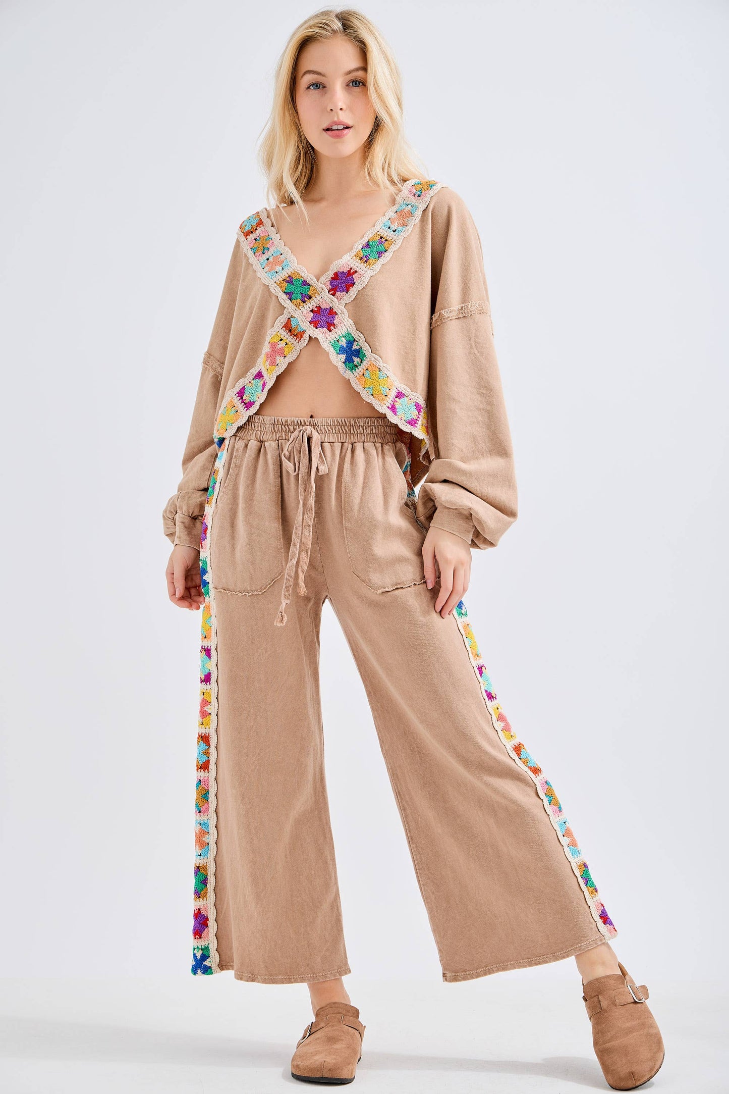 Mineral Washed Real Crochet patch side trim Pants HP6277: Natural / S-M-L / 2-2-2