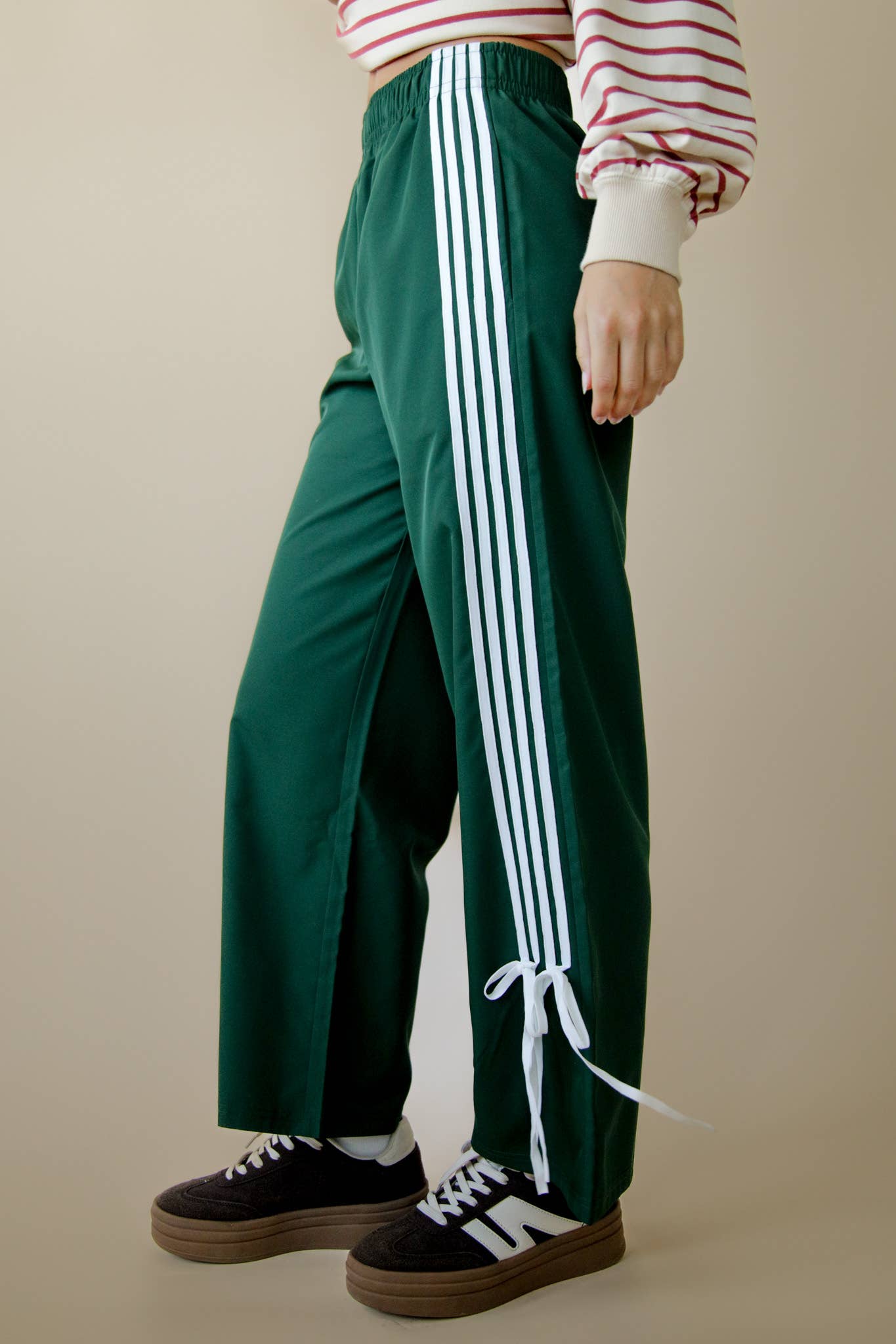 NP70839-Side Ribbon Detail Jersey Pants: RED / S-M-L/2-2-2