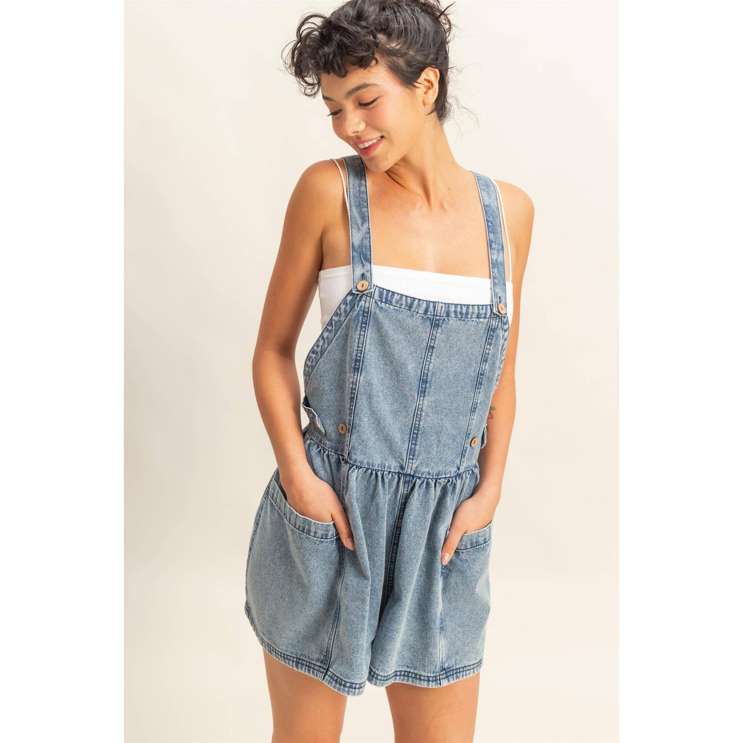DZ25C871-Sleeveless Pocketed Overall Denim Romper: LIGHT DENIM / S-M-L(2-2-2)